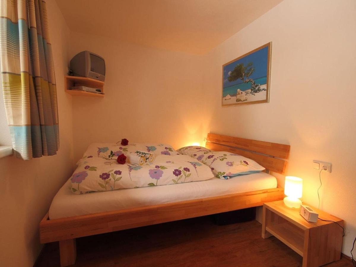 Boutique Apartment In Brixen With Mountain View Бриксен-им-Тале Екстериор снимка